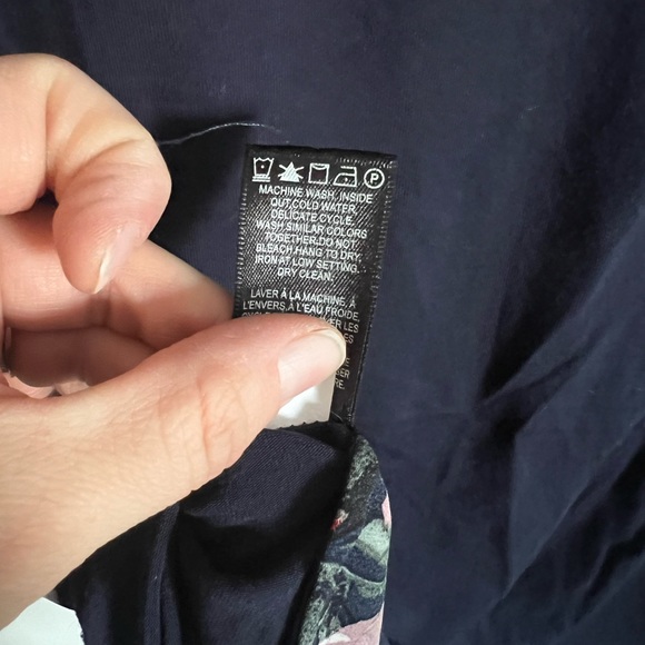 2/$45 RW&co floral mixed media t-shirt-  2/$45 - Picture 9 of 11